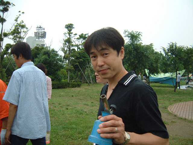 003.jpg